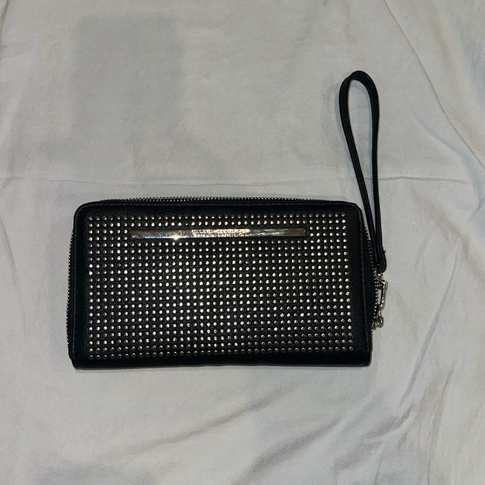 Steve Madden Wristlet